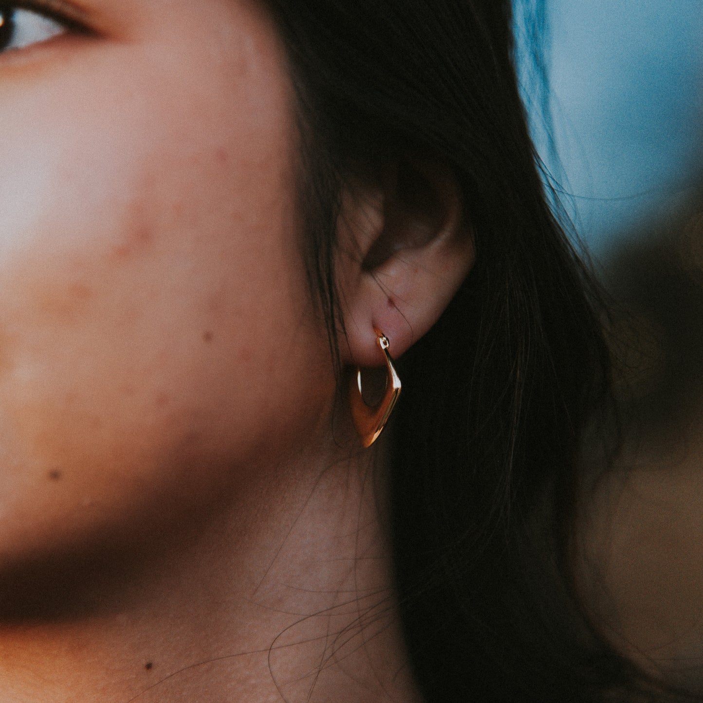 Contemporary Angled Hoops